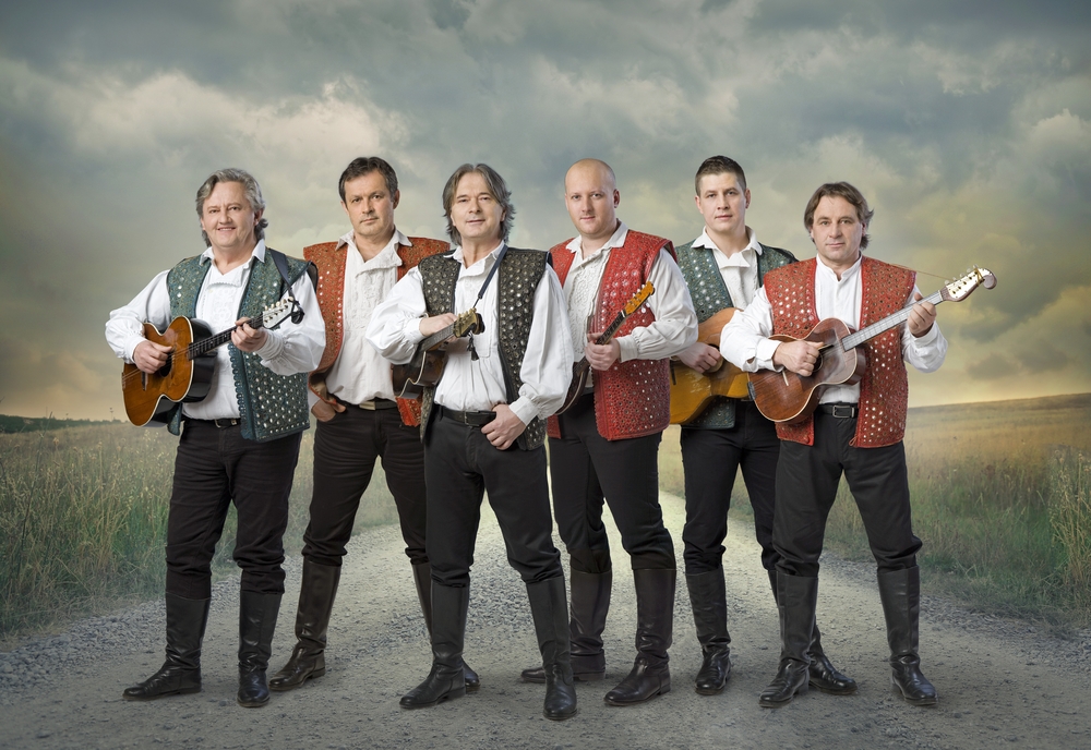 NAJBOLJI HRVATSKI TAMBURAŠI NOSTALGIJA Događanja Lisinski